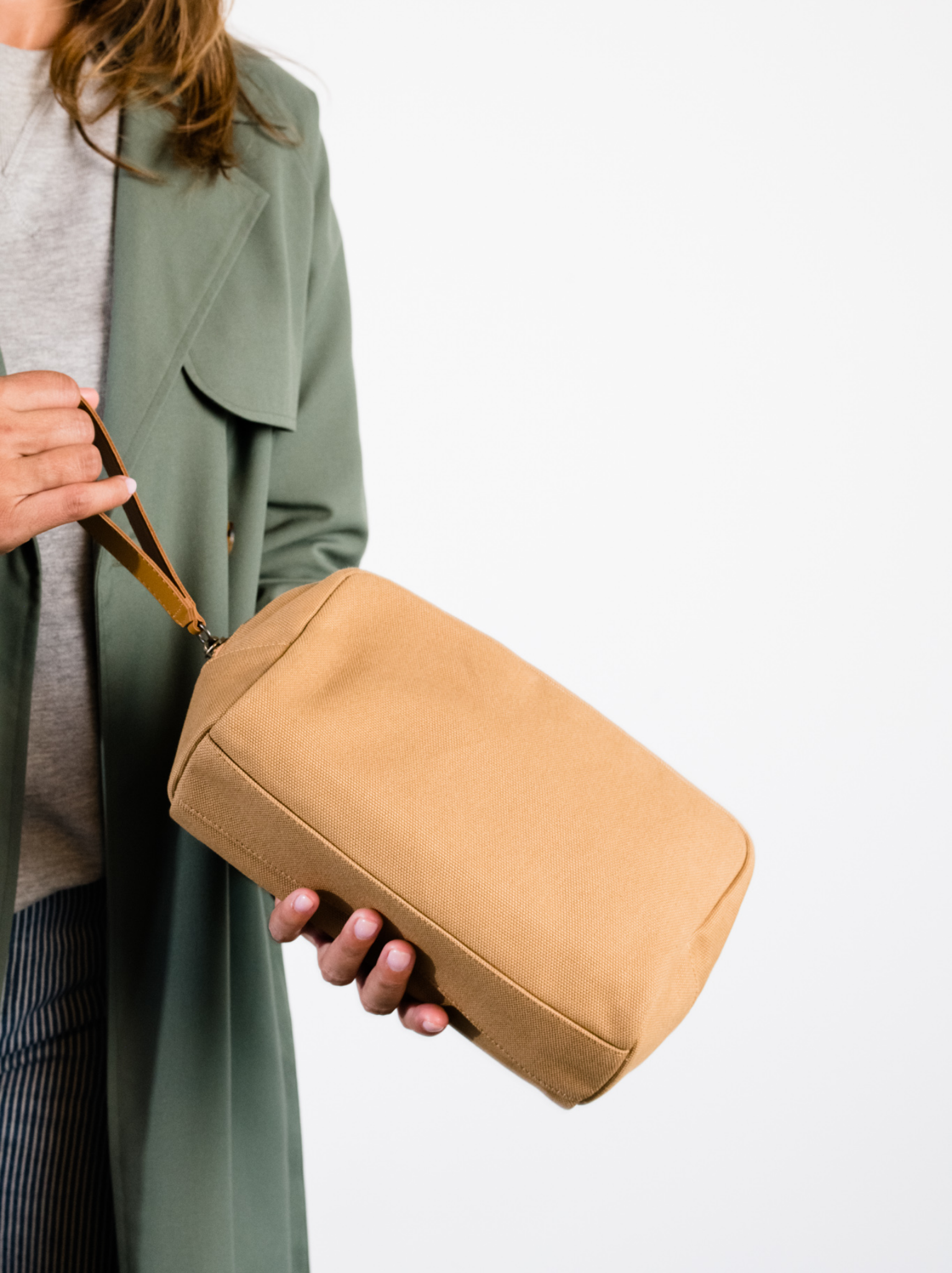 Daughter Dopp Kit - Image 3